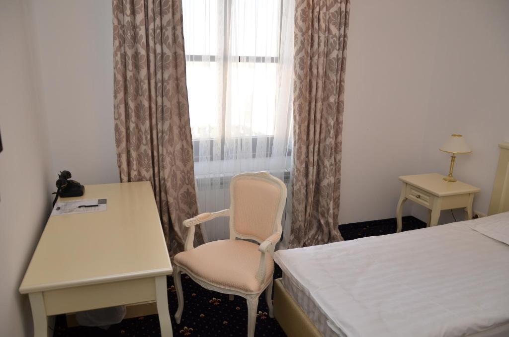 Chateau Royal Hotel Berezovka  Room photo